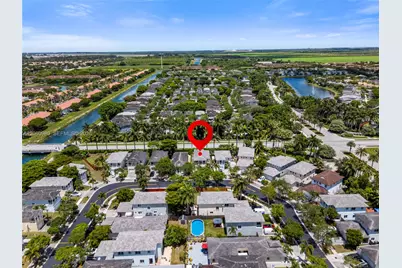 371 NE 32nd Ter, Homestead, FL 33033 - Photo 11