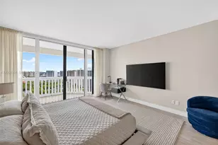 2000 Island Blvd, Aventura, FL 33160 - Photo 21