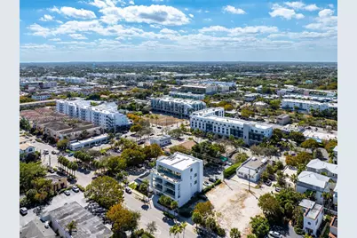 246 NE 6th Ave, Delray Beach, FL 33483 - Photo 13