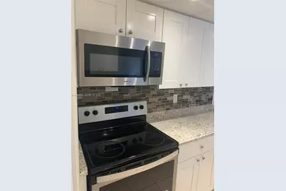 3246 N Pine Island Rd #101, Sunrise, FL 33351 - Photo 11