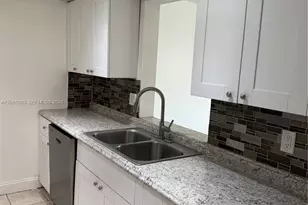 3246 N Pine Island Rd, Sunrise, FL 33351 - Photo 25
