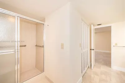 600 Biltmore Way #1014, Coral Gables, FL 33134 - Photo 27