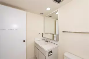 600 Biltmore Way, Coral Gables, FL 33134 - Photo 19