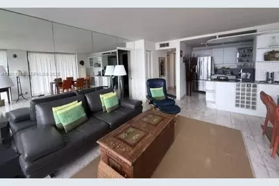 1440 Brickell Bay Dr #401, Miami, FL 33131 - Photo 13