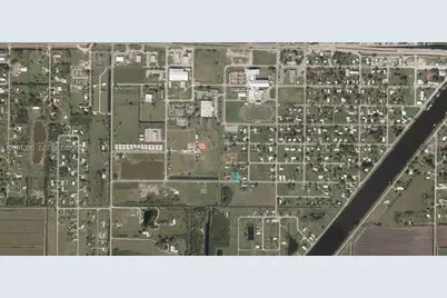 757 SW Avenue R, Moore Haven, FL 33471 - Photo 9