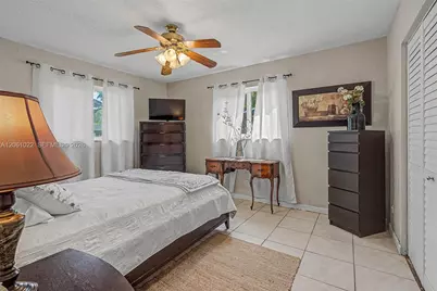 7460 NW 13th St, Plantation, FL 33313 - Photo 19
