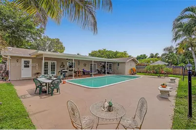 7460 NW 13th St, Plantation, FL 33313 - Photo 25