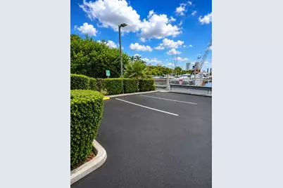 3375 N Country Club Dr, Aventura, FL 33180 - Photo 3