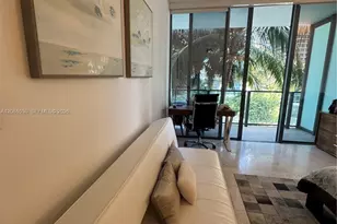 88 SW 7th St, Miami, FL 33130 - Photo 15