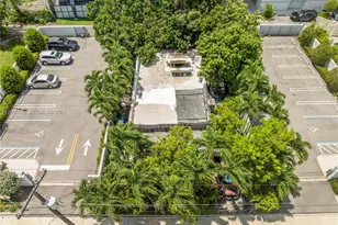 272 NW 37th St, Miami, FL 33127 - Photo 3