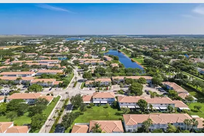 20822 NW 2nd St, Pembroke Pines, FL 33029 - Photo 31