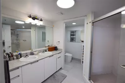 1881 79th St Cswy #1102, North Bay Village, FL 33141 - Photo 5