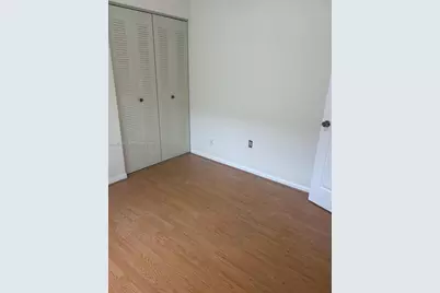 5901 Chester Ln, Davie, FL 33331 - Photo 13