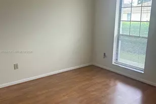 5901 Chester Ln, Davie, FL 33331 - Photo 7
