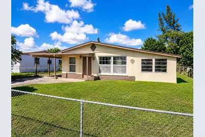 1610 W 11th St, Riviera Beach, FL 33404 - Photo 1