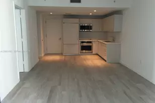45 SW 9th St, Miami, FL 33131 - Photo 5