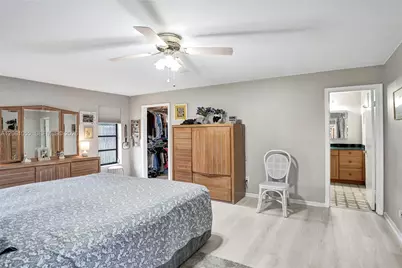 1221 NW 78th Ave, Plantation, FL 33322 - Photo 27