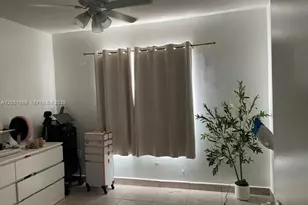 11833 SW 34th St, Miami, FL 33175 - Photo 9