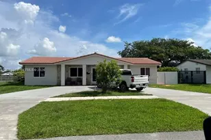 11833 SW 34th St, Miami, FL 33175 - Photo 1
