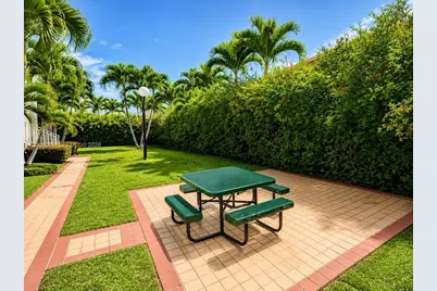 1050 94th St #4, Bay Harbor Islands, FL 33154 - Photo 19