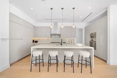 1220 S Alhambra Cir, Coral Gables, FL 33146 - Photo 15