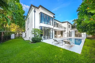 1220 S Alhambra Cir, Coral Gables, FL 33146 - Photo 57