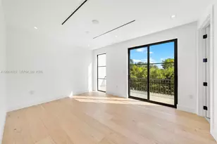 1220 S Alhambra Cir, Coral Gables, FL 33146 - Photo 37