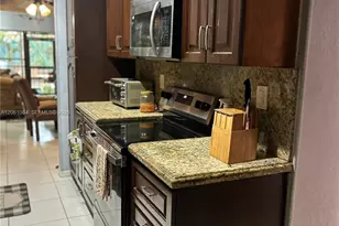 1653 NW 58th Ave, Lauderhill, FL 33313 - Photo 7