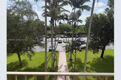 13100 SW 92nd Ave #A-316, Miami, FL 33176 - Photo 5