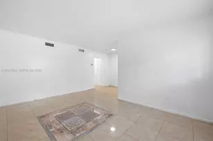 7271 Gary Ave, Miami Beach, FL 33141 - Photo 5