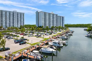 400 Kings Point Dr, Sunny Isles Beach, FL 33160 - Photo 49