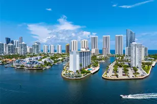 400 Kings Point Dr, Sunny Isles Beach, FL 33160 - Photo 41