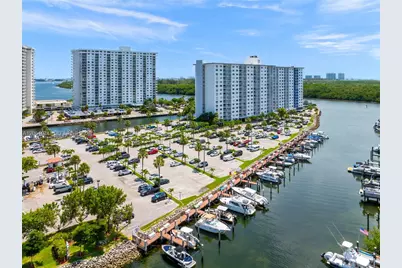 400 Kings Point Dr #1628, Sunny Isles Beach, FL 33160 - Photo 47