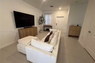 23382 SW 133rd Ct, Homestead, FL 33032 - Photo 3