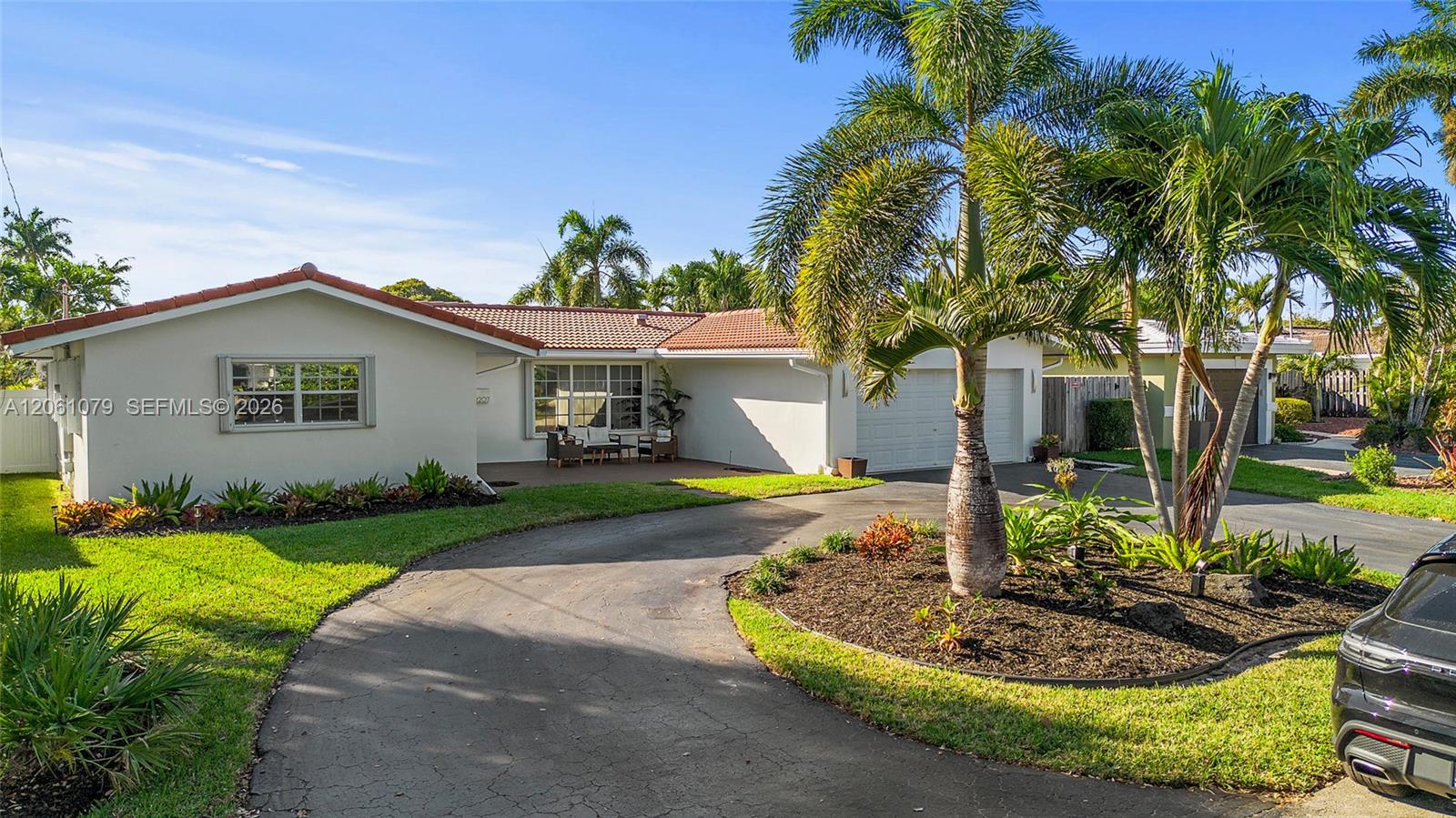2207 NE 16th Ave - 2207 NE 16th Ave, Wilton Manors, FL 33305 Luxury Property | Jose Angel Pina