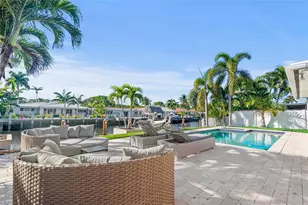 2207 NE 16th Ave, Wilton Manors, FL 33305 - Photo 21