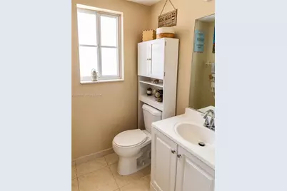 8688 SW 158th Pl, Miami, FL 33193 - Photo 7