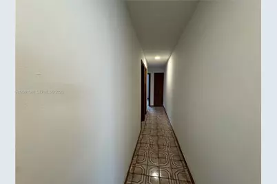 2524 SW 6th St, Miami, FL 33135 - Photo 15