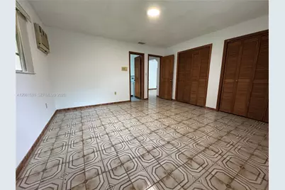 2524 SW 6th St, Miami, FL 33135 - Photo 17