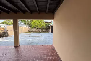 2524 SW 6th St, Miami, FL 33135 - Photo 7