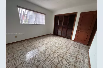 2524 SW 6th St, Miami, FL 33135 - Photo 23