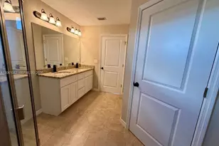 7033 Waldo Cir, Labelle, FL 33935 - Photo 13