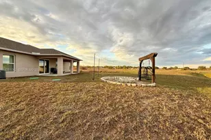 7033 Waldo Cir, Labelle, FL 33935 - Photo 3
