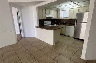 8290 Lake Dr, Doral, FL 33166 - Photo 3