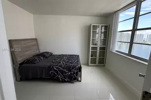 250 174th St, Sunny Isles Beach, FL 33160 - Photo 13
