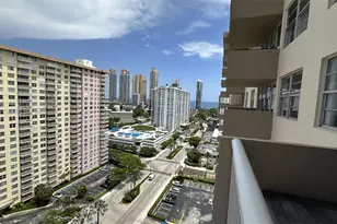 250 174th St, Sunny Isles Beach, FL 33160 - Photo 37