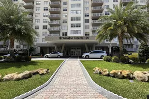 250 174th St, Sunny Isles Beach, FL 33160 - Photo 43