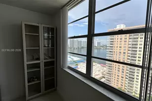 250 174th St, Sunny Isles Beach, FL 33160 - Photo 15