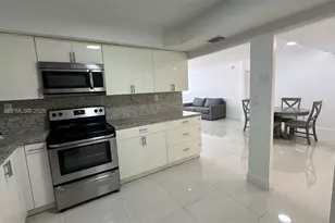 250 174th St, Sunny Isles Beach, FL 33160 - Photo 5