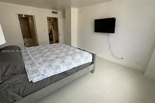 250 174th St, Sunny Isles Beach, FL 33160 - Photo 19